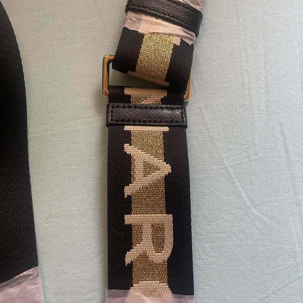 New Marc Jacobs Logo Strap